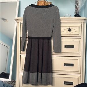 Tommy Hilfiger Black & Gray Long Sleeve Knit Sweater Dress Medium